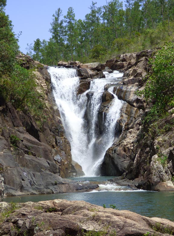 chaa-creek-pine-ridge-big-rock-falls