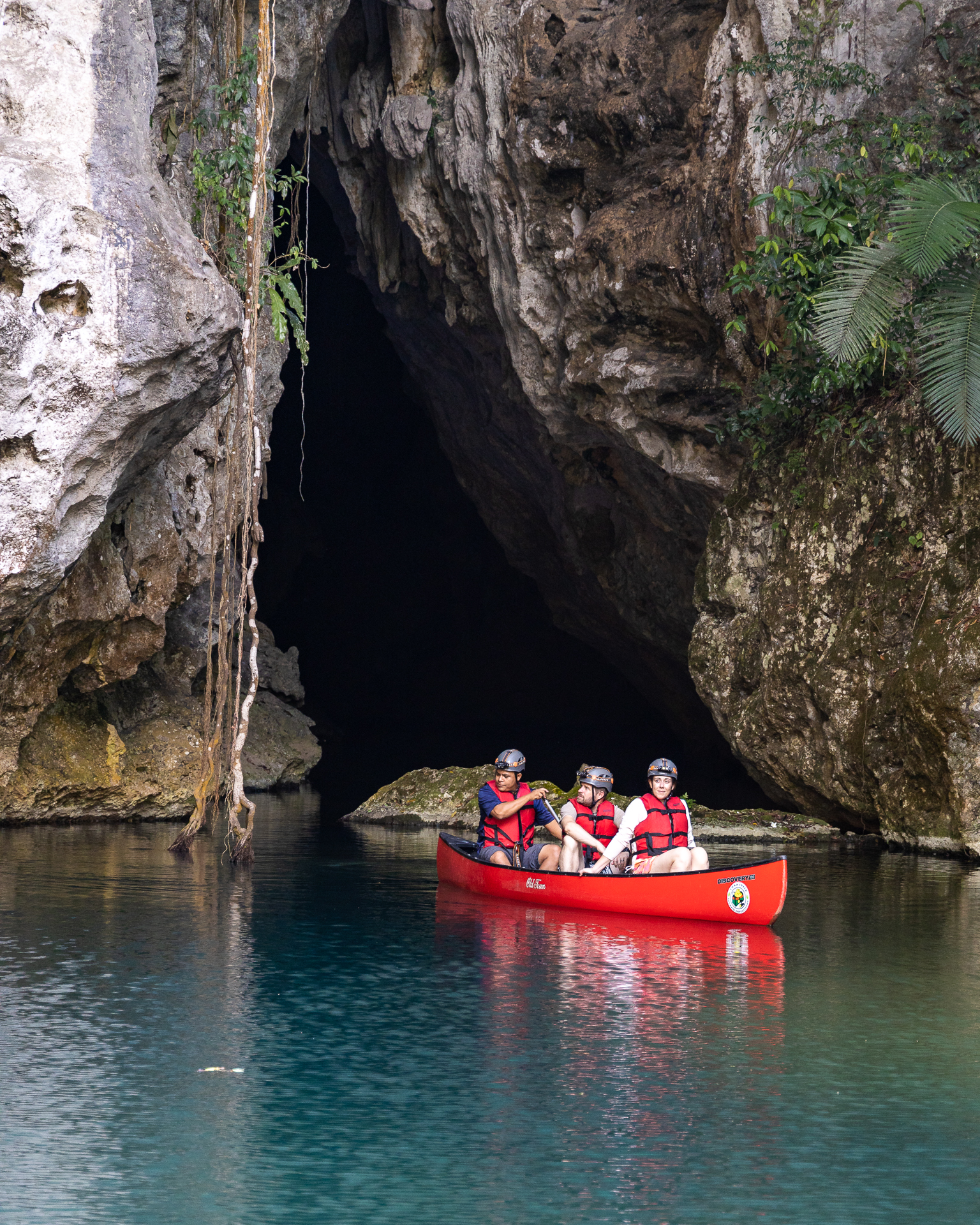 Belize Barton Creek Cayo Caves 