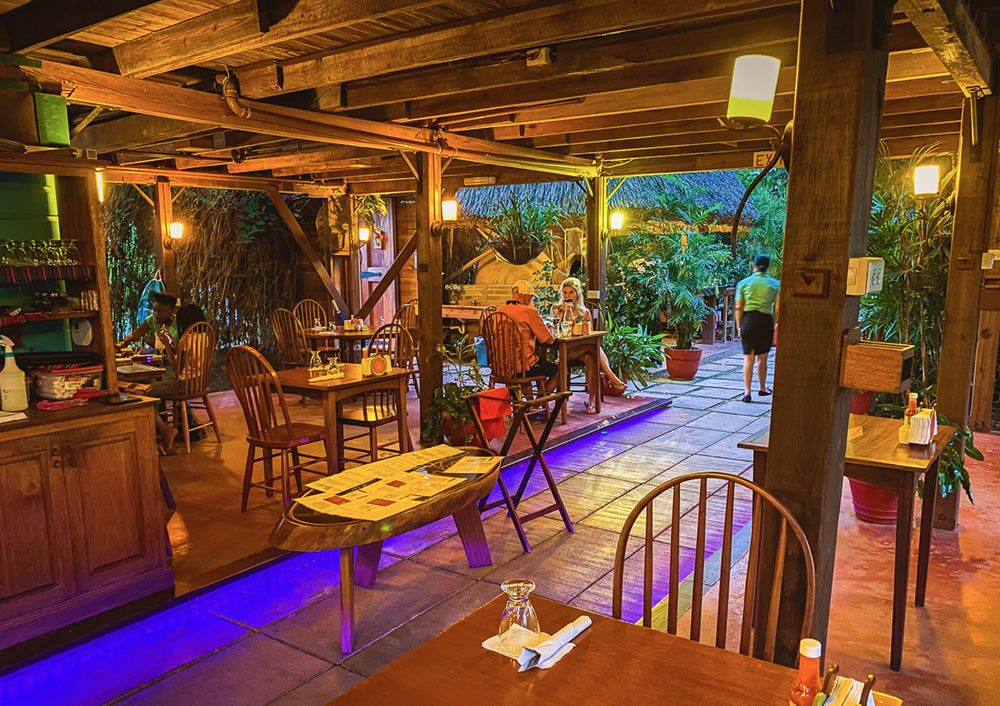 fine dining at the the guava limb cafe restaurant in san ignacio belize for dinner