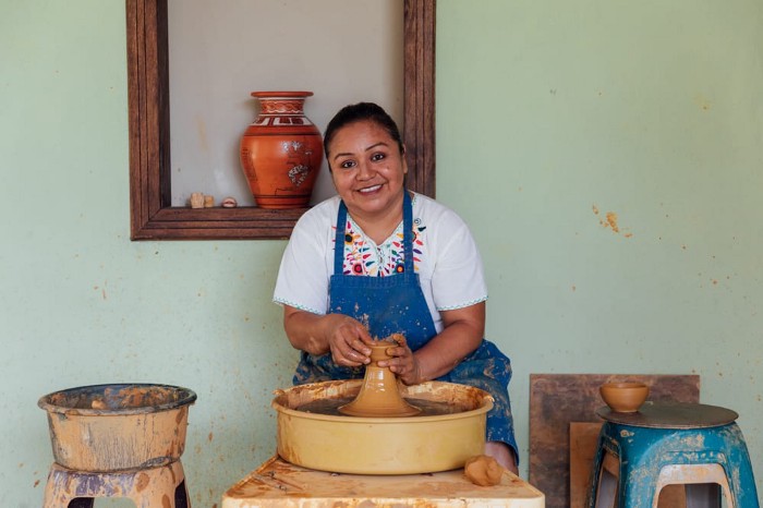 belize ceramic clay pottery making with san antonio womens coop